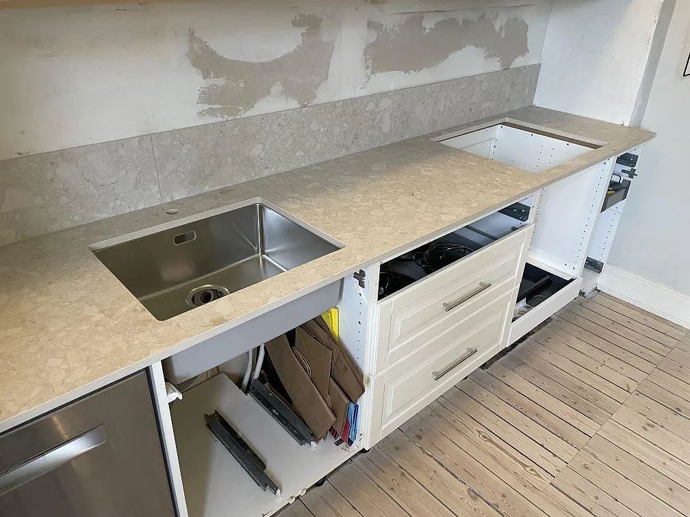 Køkkenbordplade i Dekton Ava, Stockholm – billede 2