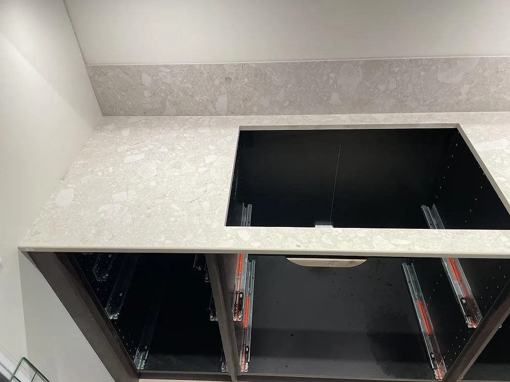 Køkkenbordplade i Dekton Ava, Strövelstorp – billede 2
