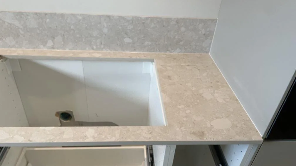 Køkkenbordplade i Dekton Ava, Tollarp – billede 8