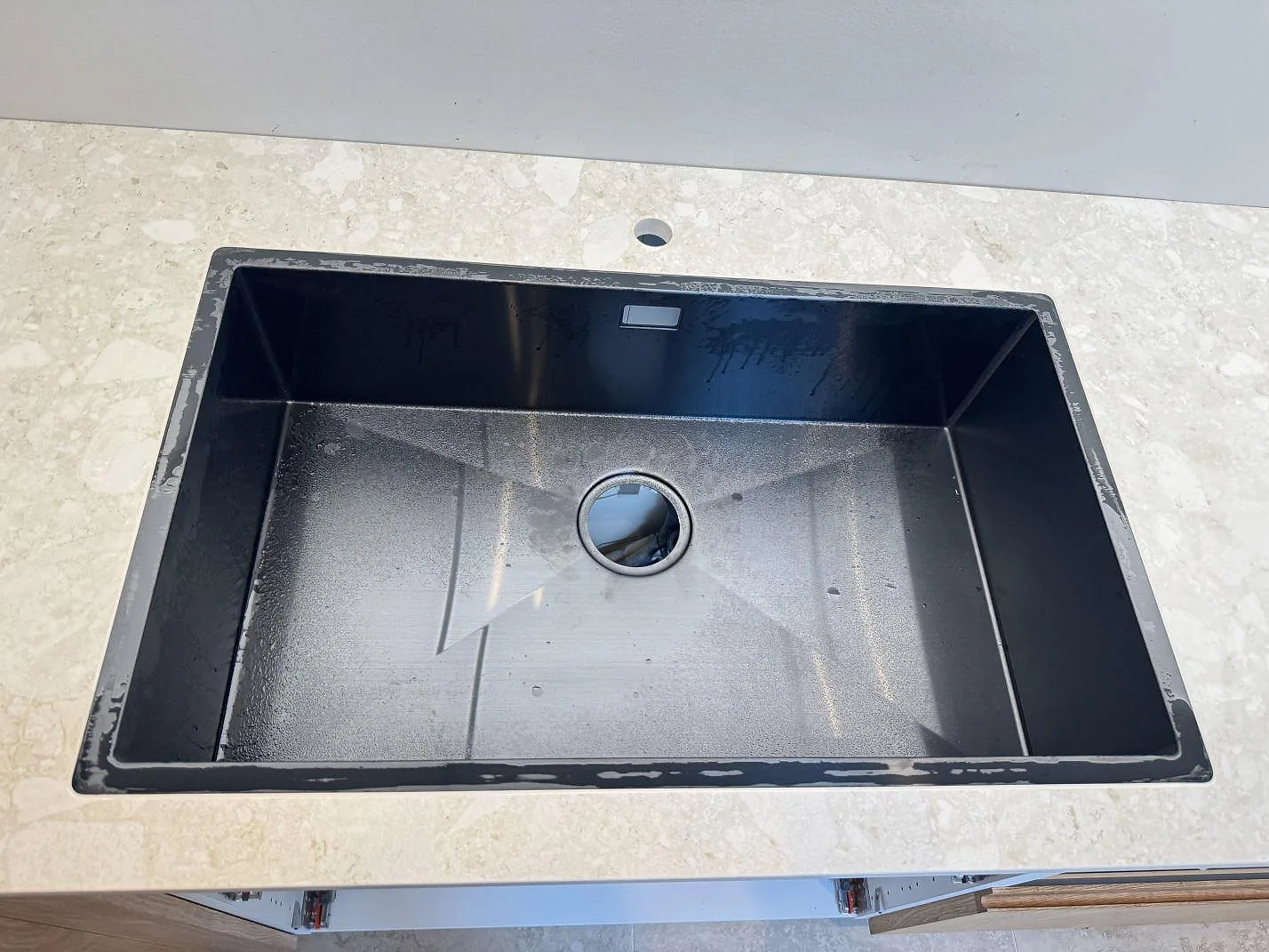 Køkkenbordplade i Dekton Ava, Værløse – billede 4