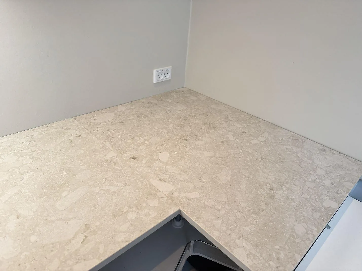 Køkkenbordplade i Dekton Ava, Værløse – billede 6