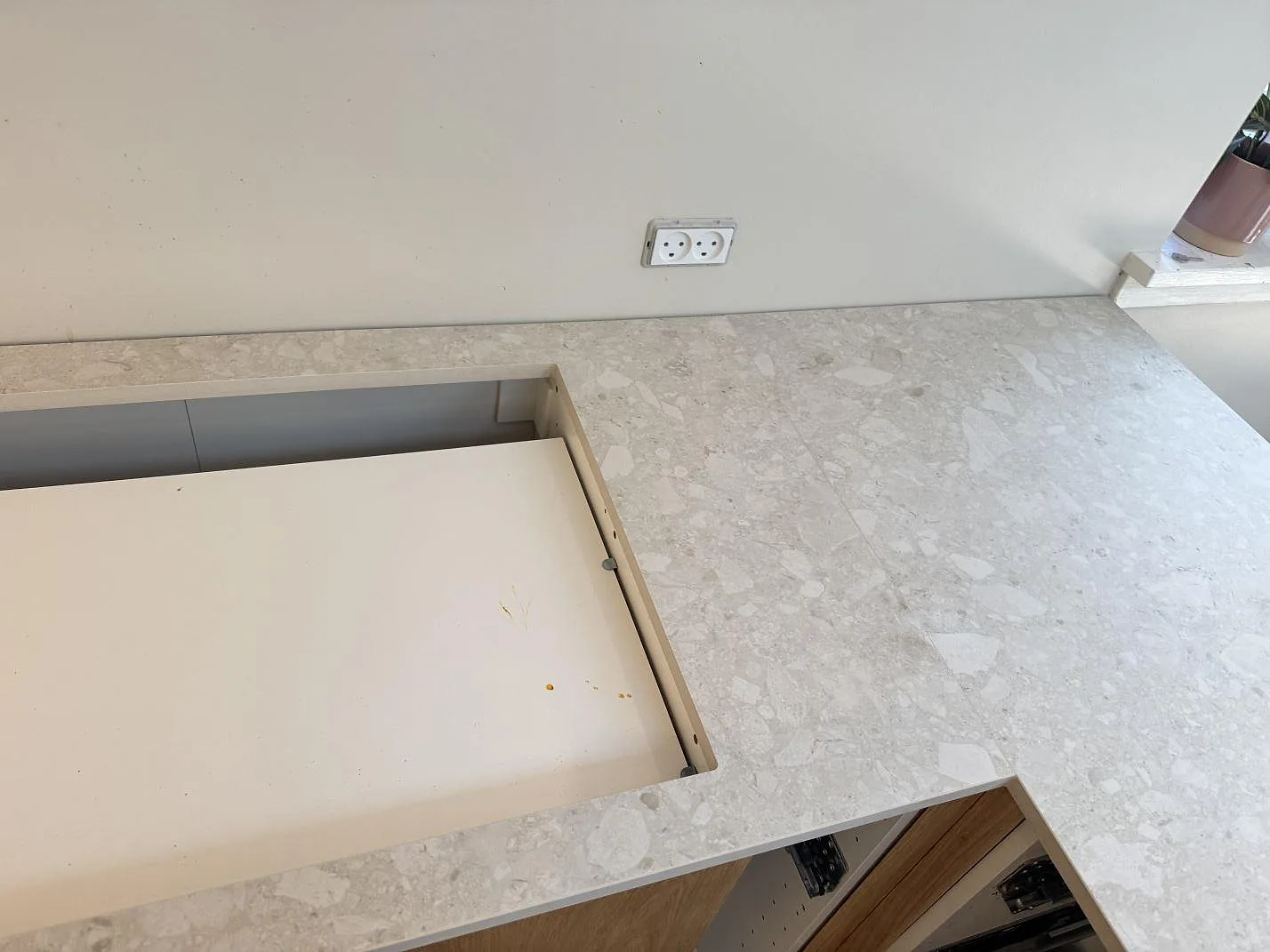 Køkkenbordplade i Dekton Ava, Værløse – billede 8