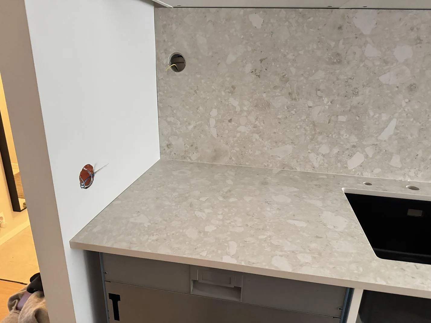 Køkkenbordplade i Dekton Ava, Växjö – billede 2