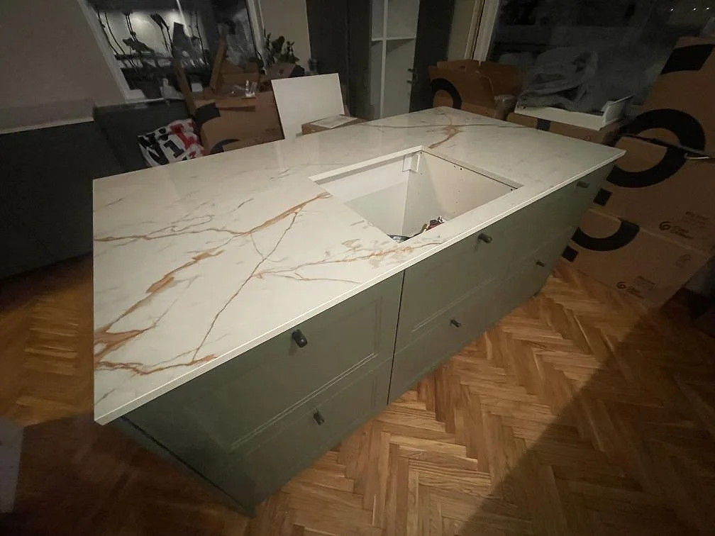Køkkenbordplade i Dekton Awake, Enskede – billede 5