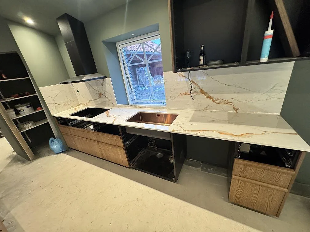 Køkkenbordplade i Dekton Awake, Osby – billede 2