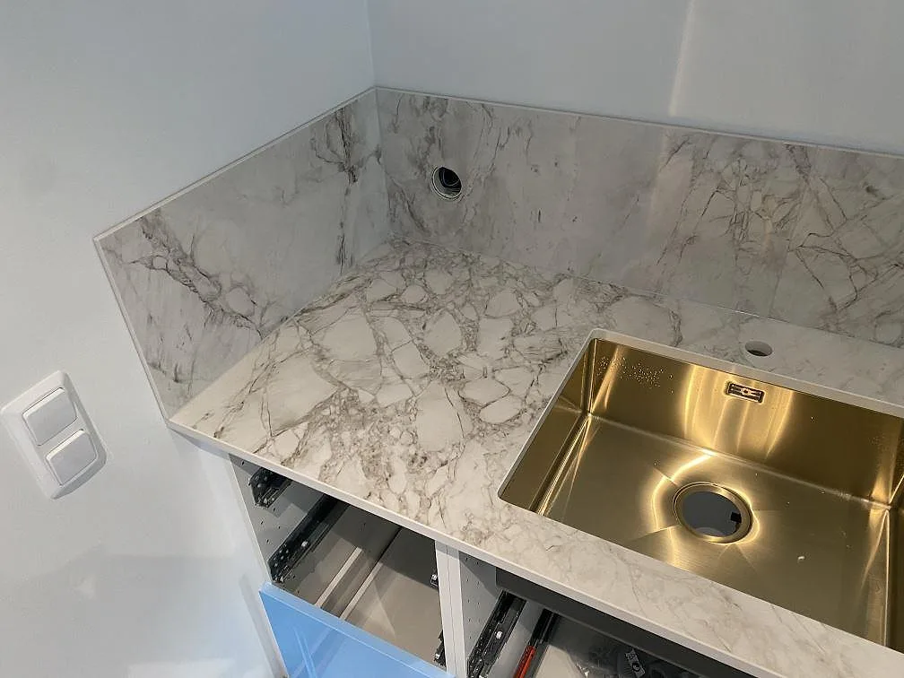 Køkkenbordplade i Dekton Bergen, Hjärup – billede 3
