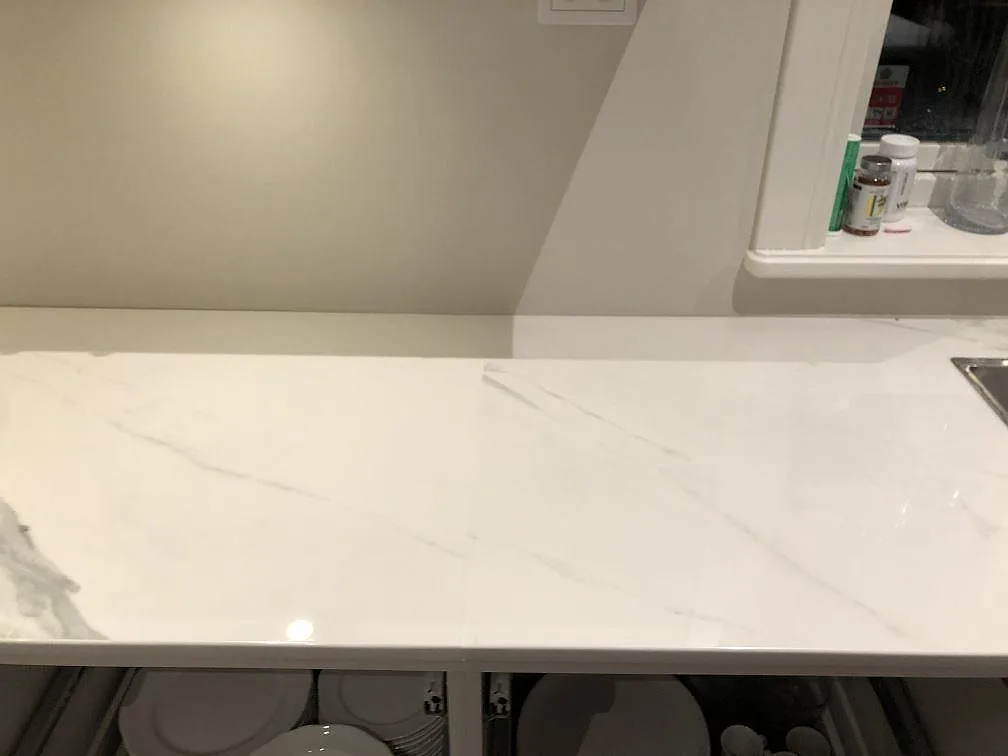 Køkkenbordplade i Dekton Bergen-keramik, Västra Frölunda – billede 4