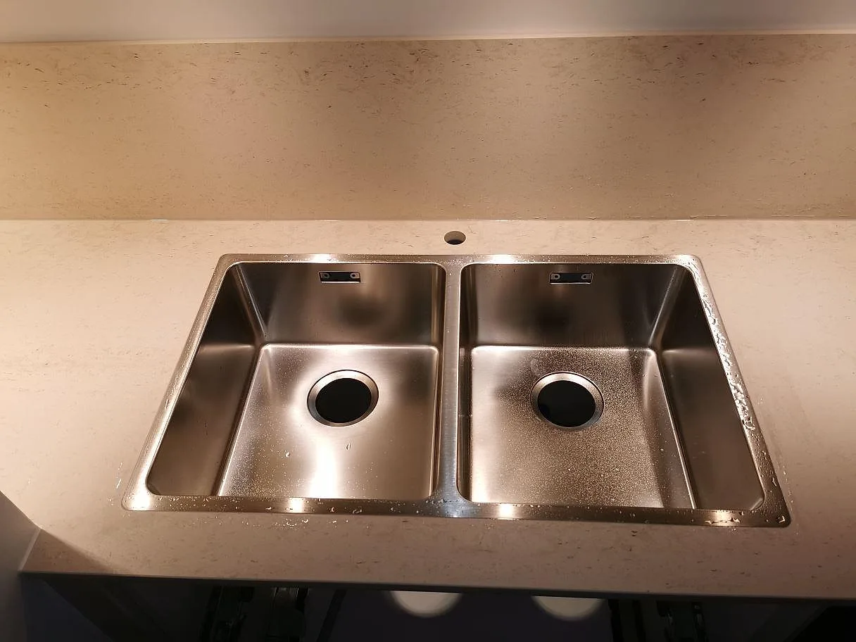 Køkkenbordplade i Dekton Danae, Åseda – billede 3