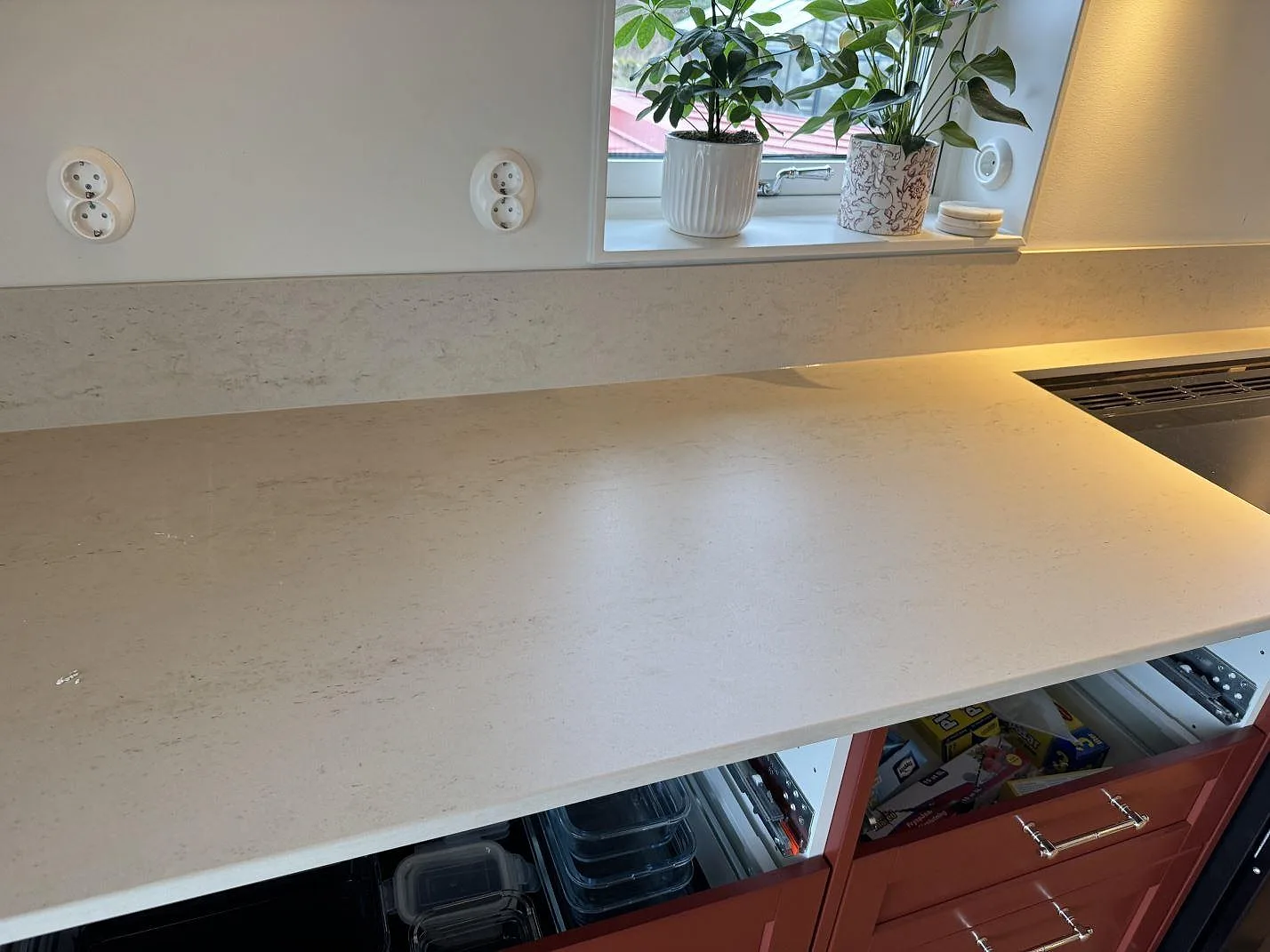 Køkkenbordplade i Dekton Danae, Hakenäset – billede 2