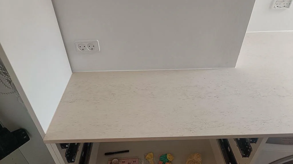 Køkkenbordplade i Dekton Danae, København N – billede 5