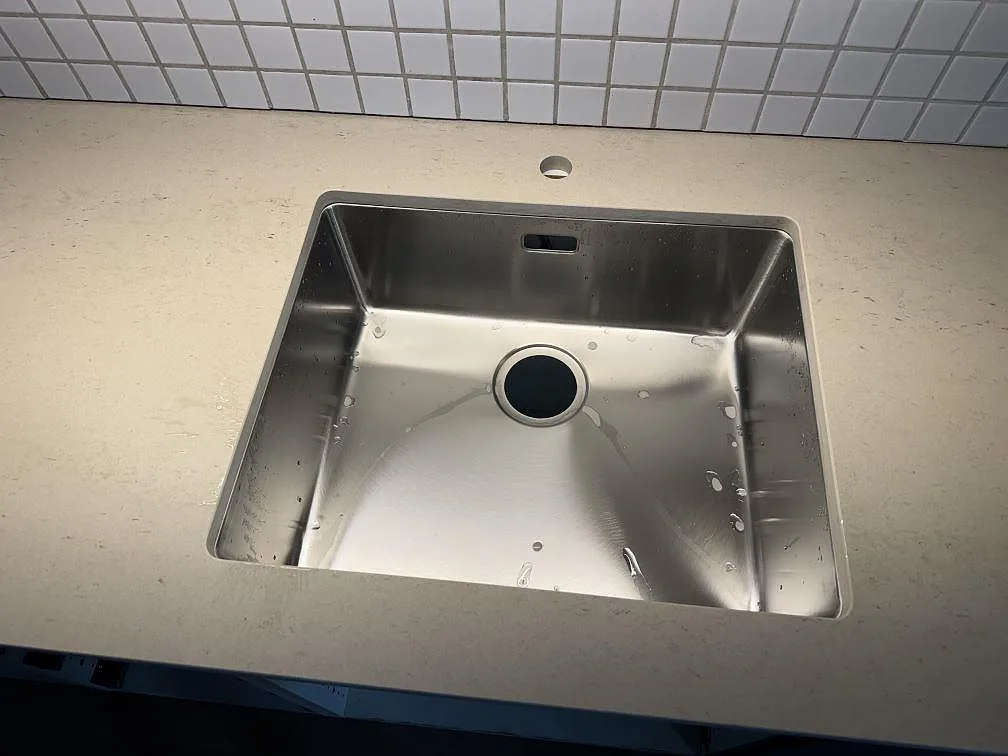 Køkkenbordplade i Dekton Danae, Limhamn – billede 5