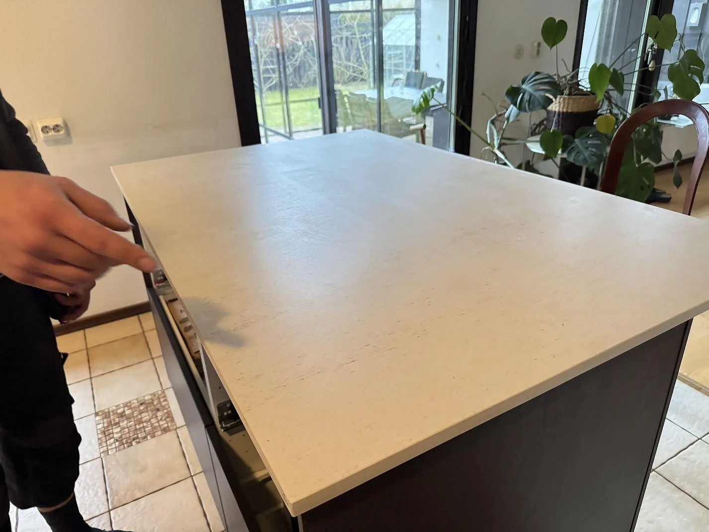 Køkkenbordplade i Dekton Danae, Limhamn – billede 4