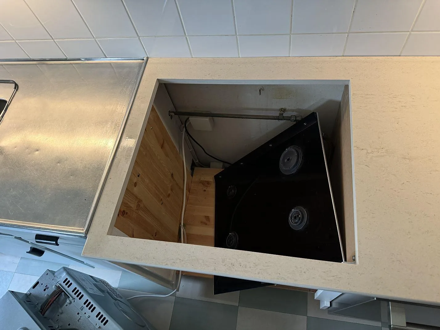 Køkkenbordplade i Dekton Danae, Malmö – billede 3