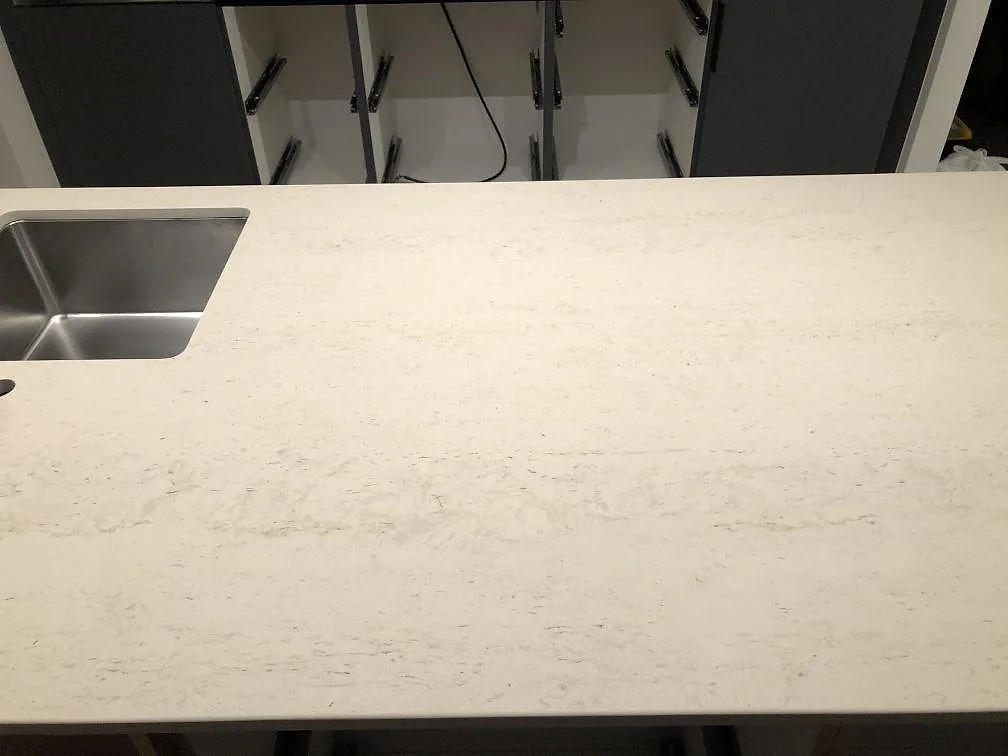 Køkkenbordplade i Dekton Danae, Værløse – billede 2