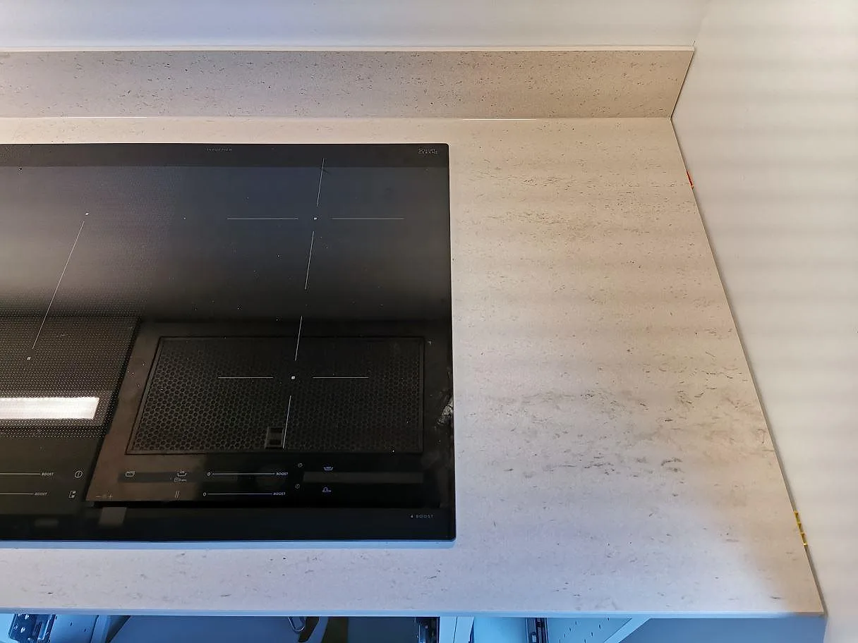 Køkkenbordplade i Dekton Danae, Vellinge – billede 3