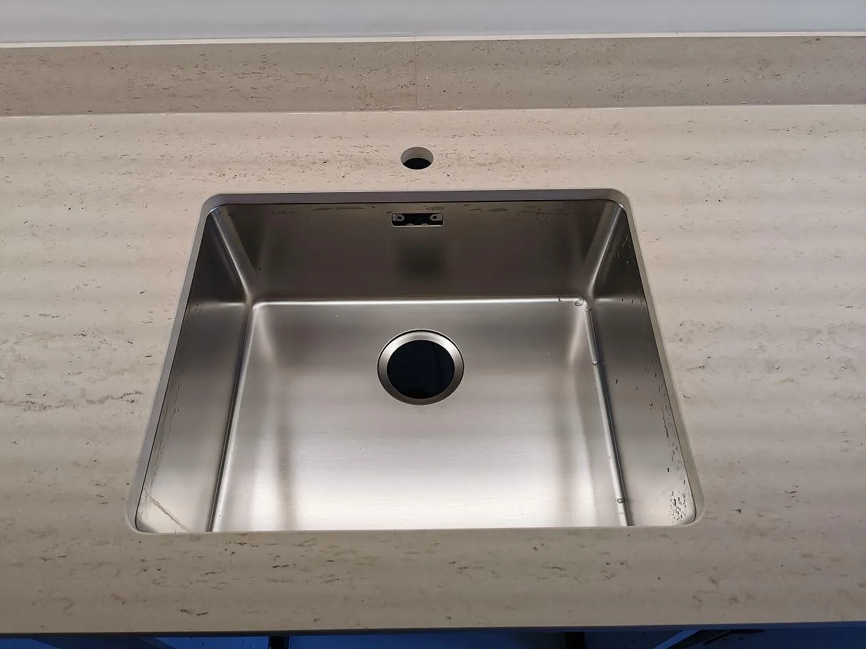 Køkkenbordplade i Dekton Danae, Vellinge – billede 2