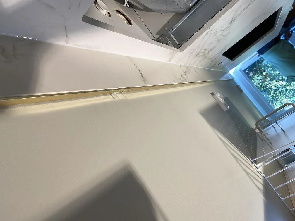 Køkkenbordplade i Dekton Entzo, Falsterbo – billede 2