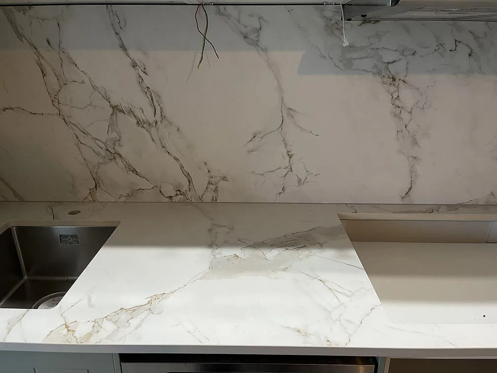 Køkkenbordplade i Dekton Entzo, Hägersten – billede 5