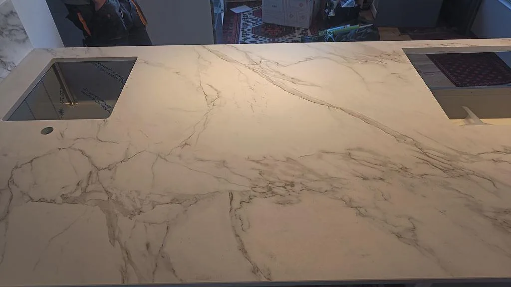 Køkkenbordplade i Dekton Entzo, Häljarp – billede 3
