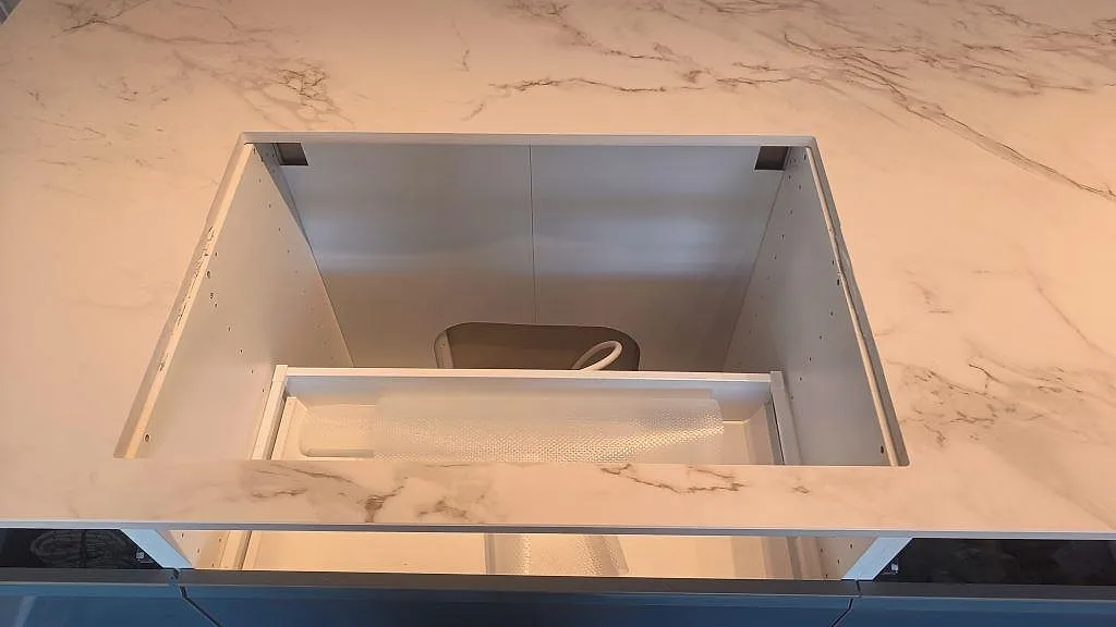 Køkkenbordplade i Dekton Entzo, Häljarp – billede 7