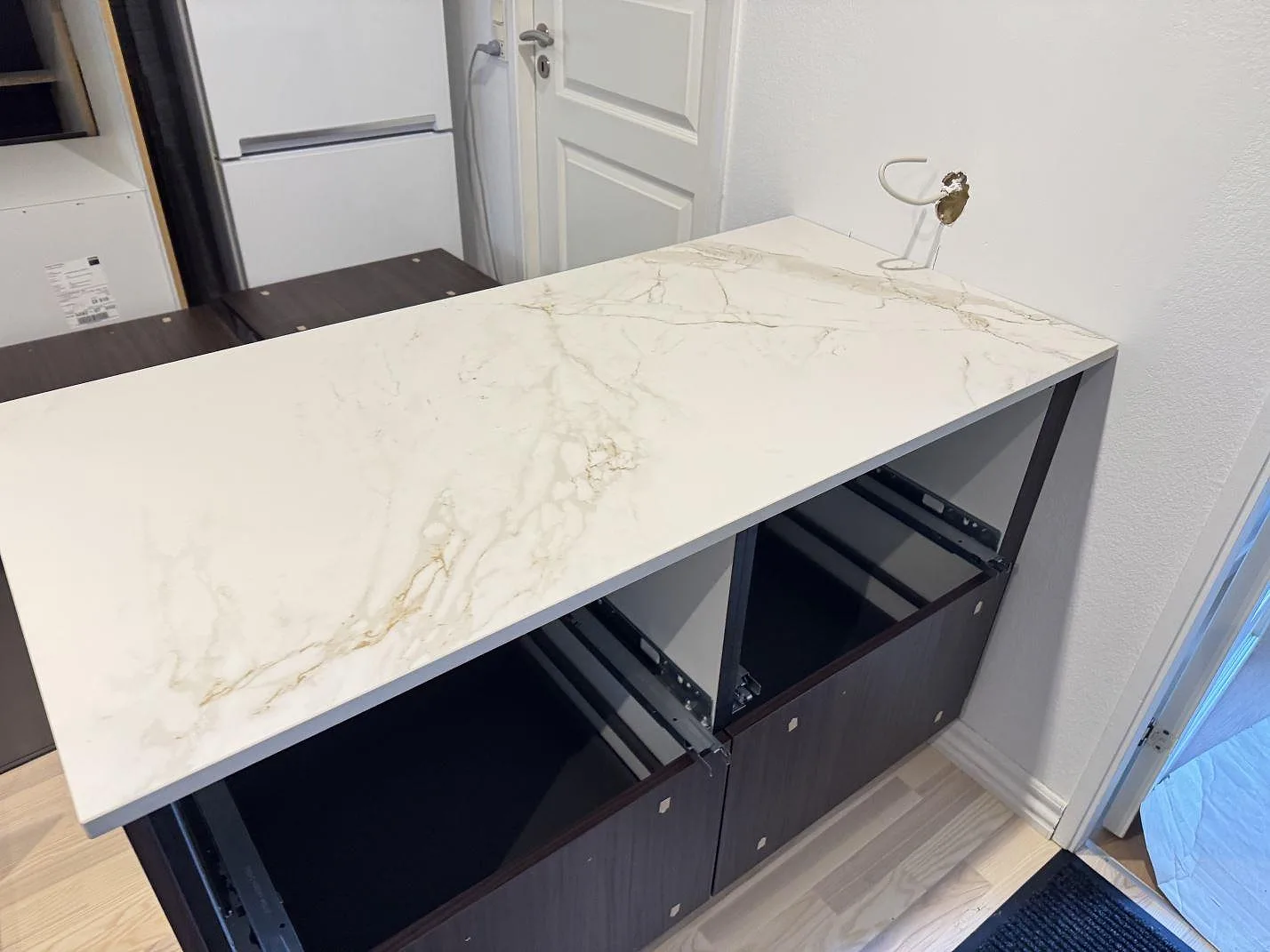 Køkkenbordplade i Dekton Entzo, Hedehusene – billede 6