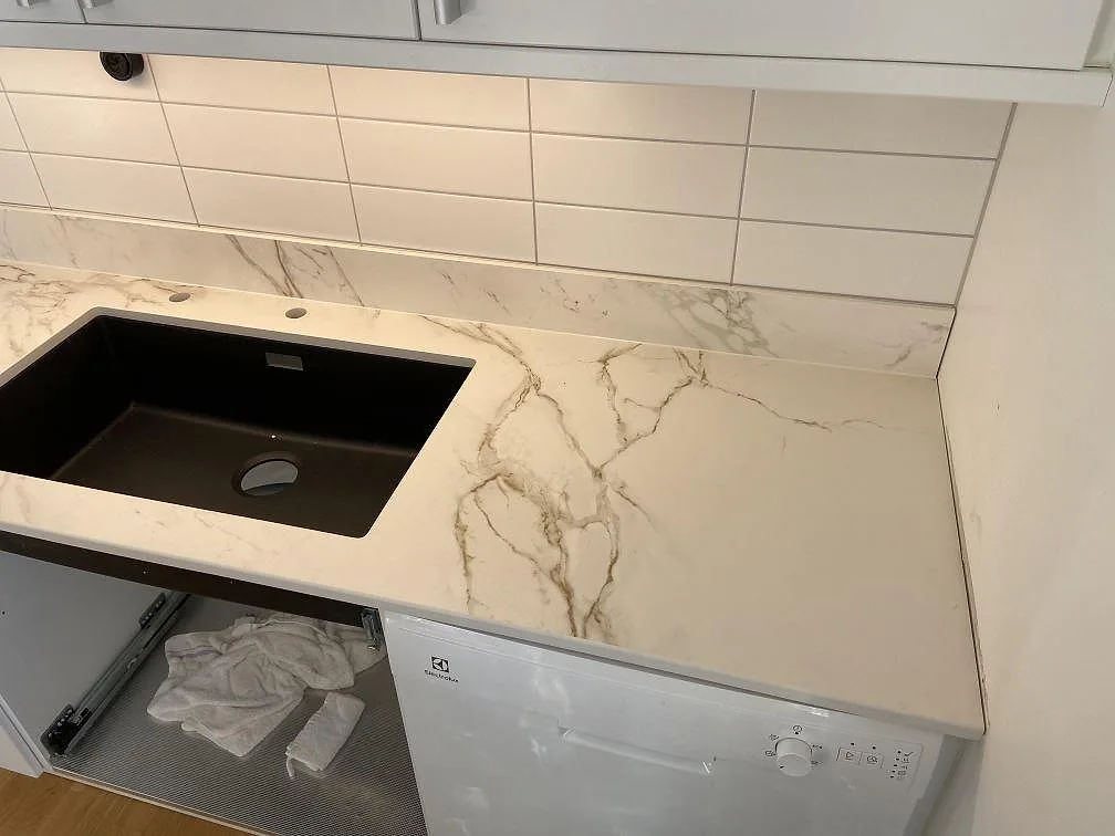 Køkkenbordplade i Dekton Entzo-keramik, Helsingborg
