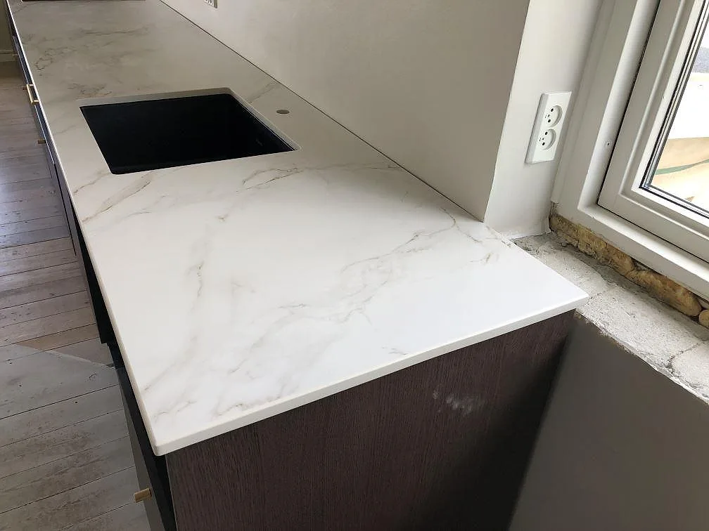 Køkkenbordplade i Dekton Entzo, Kastrup – billede 2