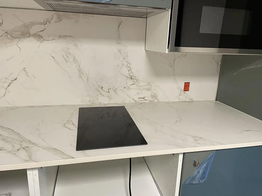 Køkkenbordplade i Dekton Entzo, København K – billede 5