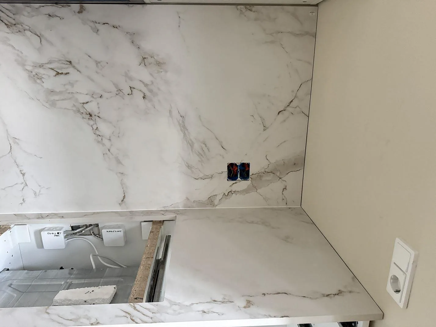 Køkkenbordplade i Dekton Entzo, København NV – billede 8