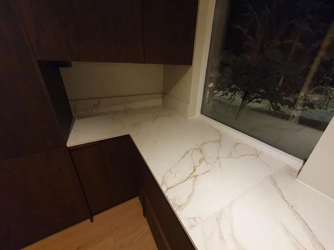 Køkkenbordplade i Dekton Entzo, Lidingö – billede 5