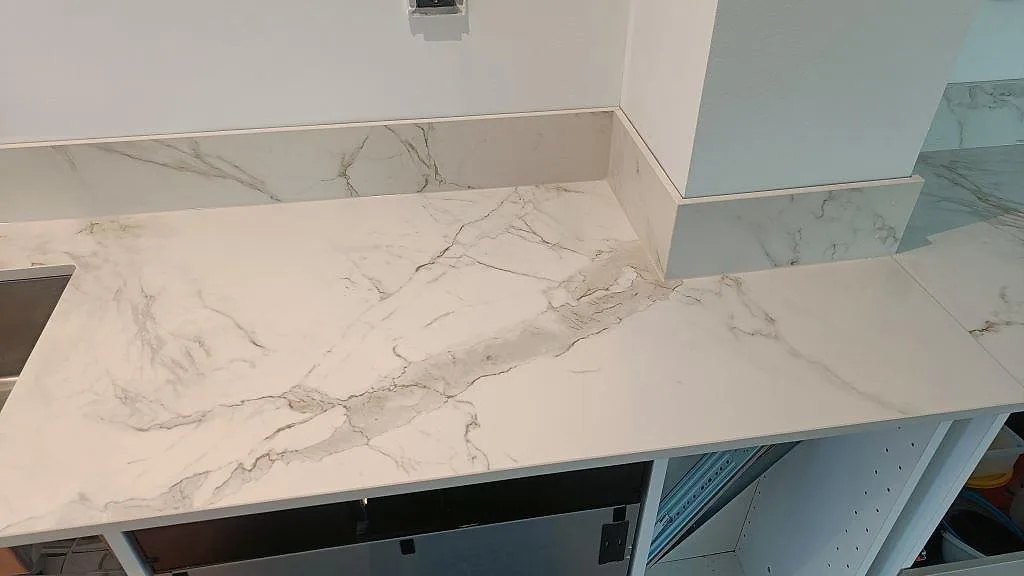 Køkkenbordplade i Dekton Entzo, Malmö – billede 2