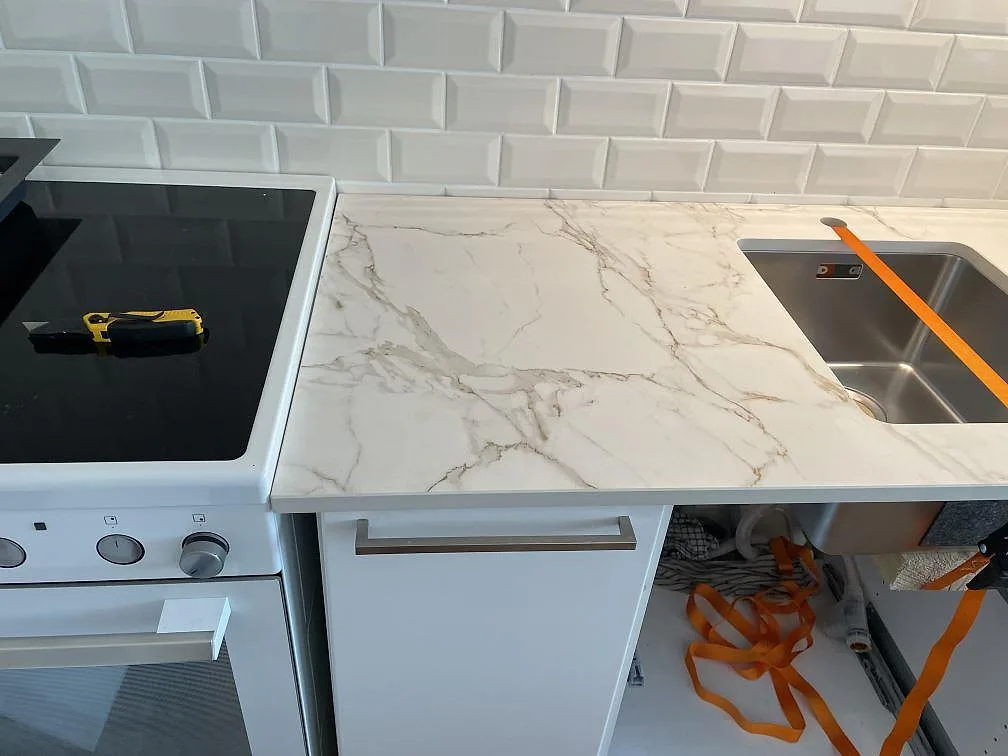 Køkkenbordplade i Dekton Entzo, Malmö – billede 2