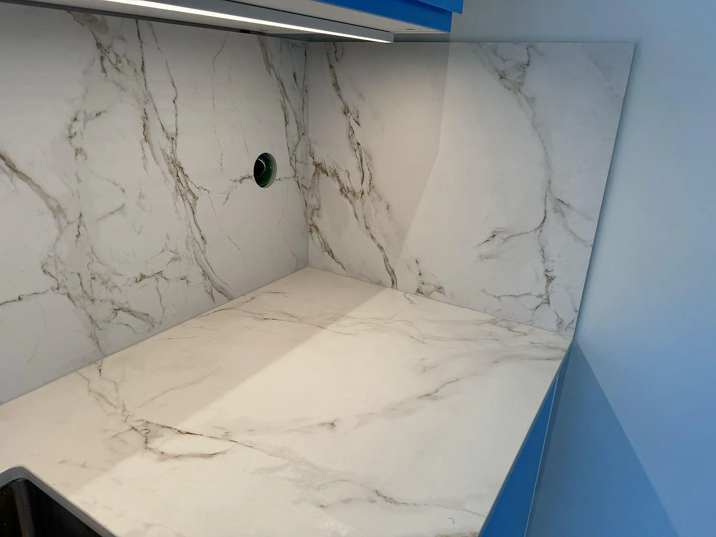 Køkkenbordplade i Dekton Entzo, Mölnlycke – billede 5