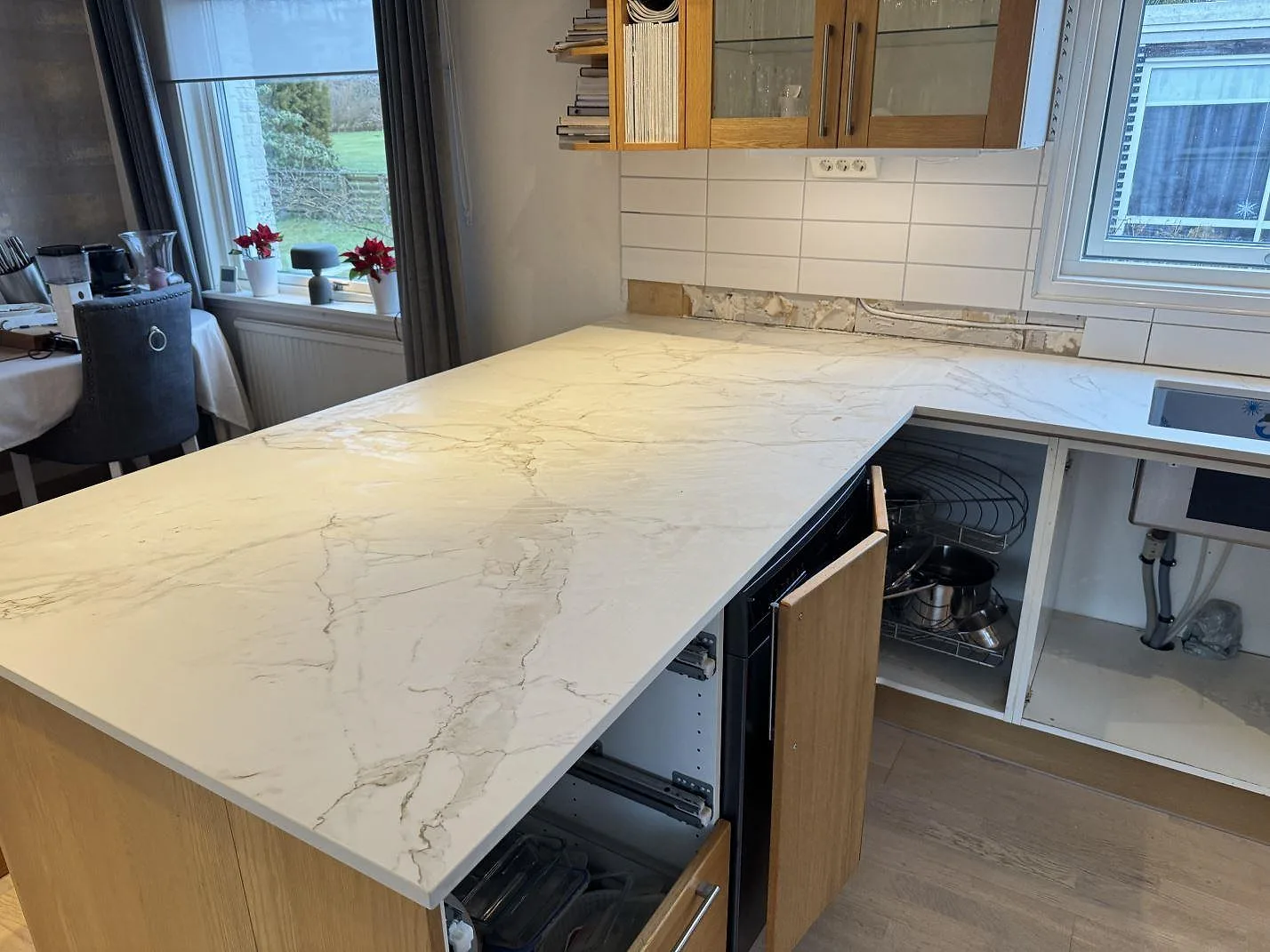 Køkkenbordplade i Dekton Entzo, Sätila – billede 2