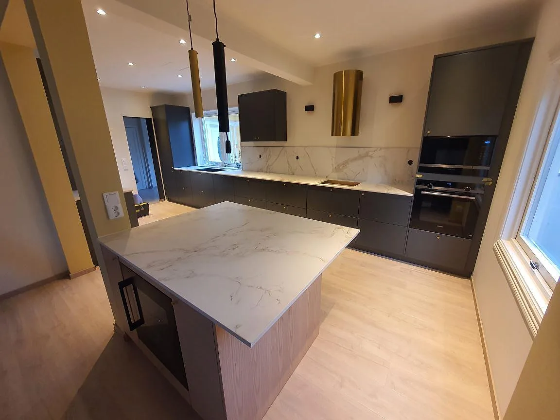 Køkkenbordplade i Dekton Entzo, Sundbyberg