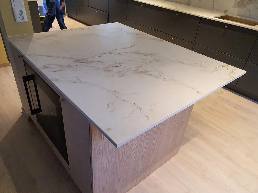 Køkkenbordplade i Dekton Entzo, Sundbyberg – billede 2