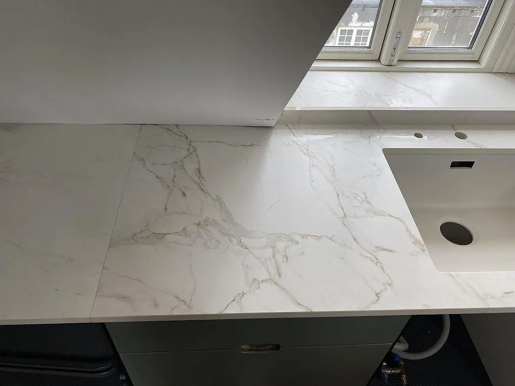 Køkkenbordplade i Dekton Entzo, Valby – billede 7