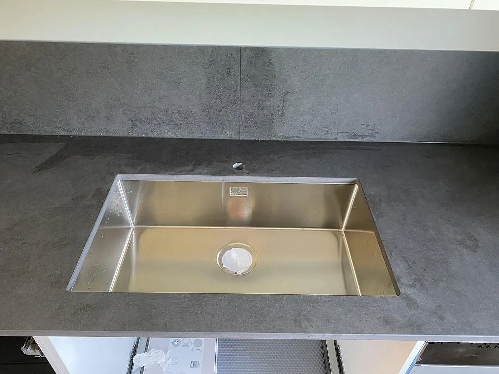 Køkkenbordplade i Dekton Eter, Strövelstorp – billede 3