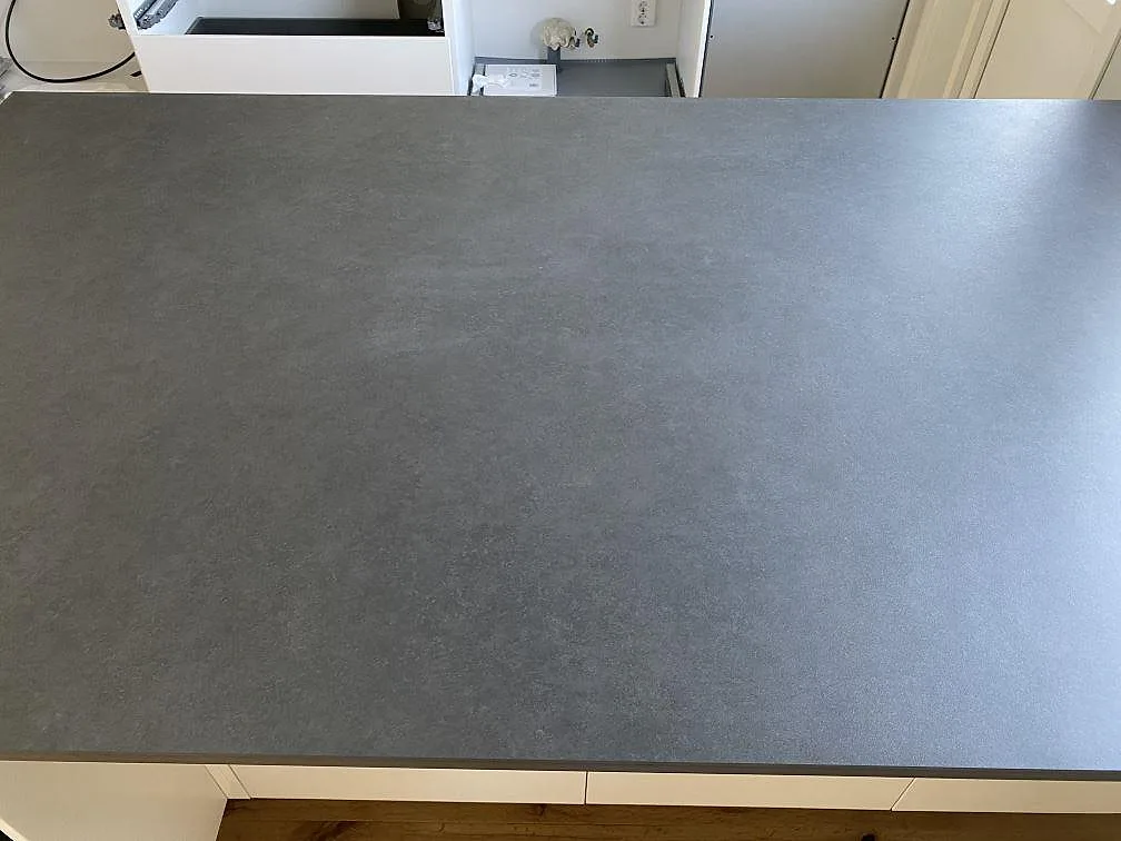 Køkkenbordplade i Dekton Eter, Strövelstorp – billede 5