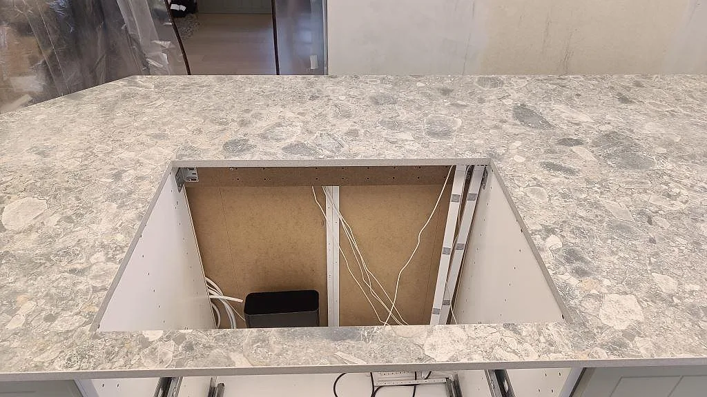 Køkkenbordplade i Dekton GK07 Ceppo, Össjö – billede 4