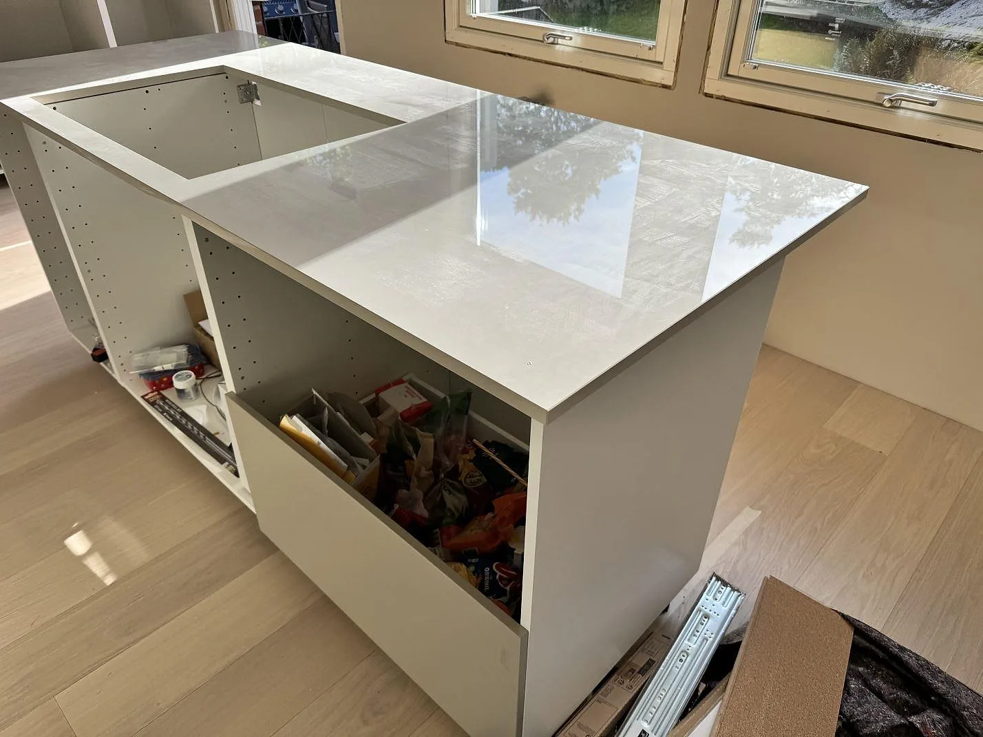 Køkkenbordplade i Dekton Helena, Göteborg – billede 4