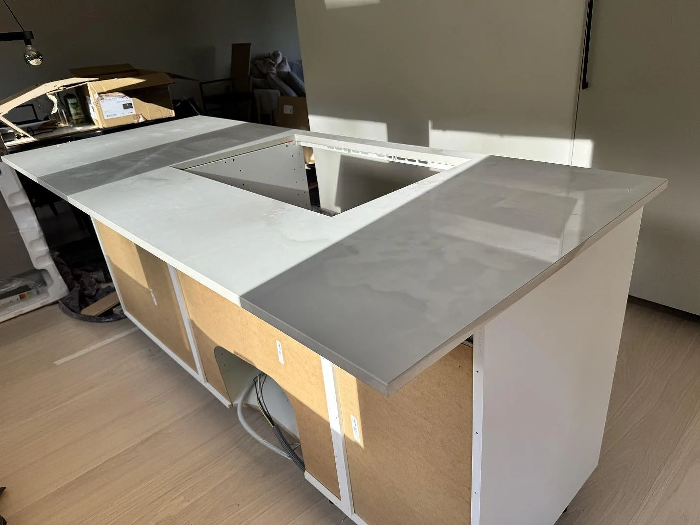 Køkkenbordplade i Dekton Helena, Göteborg – billede 2