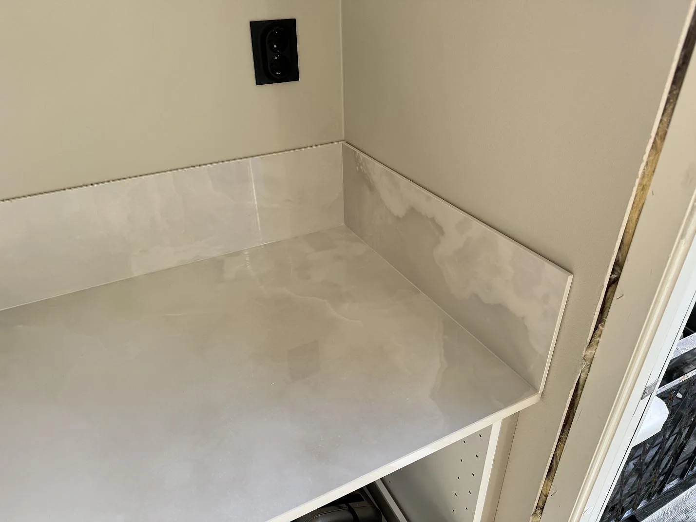 Køkkenbordplade i Dekton Helena, Göteborg – billede 5