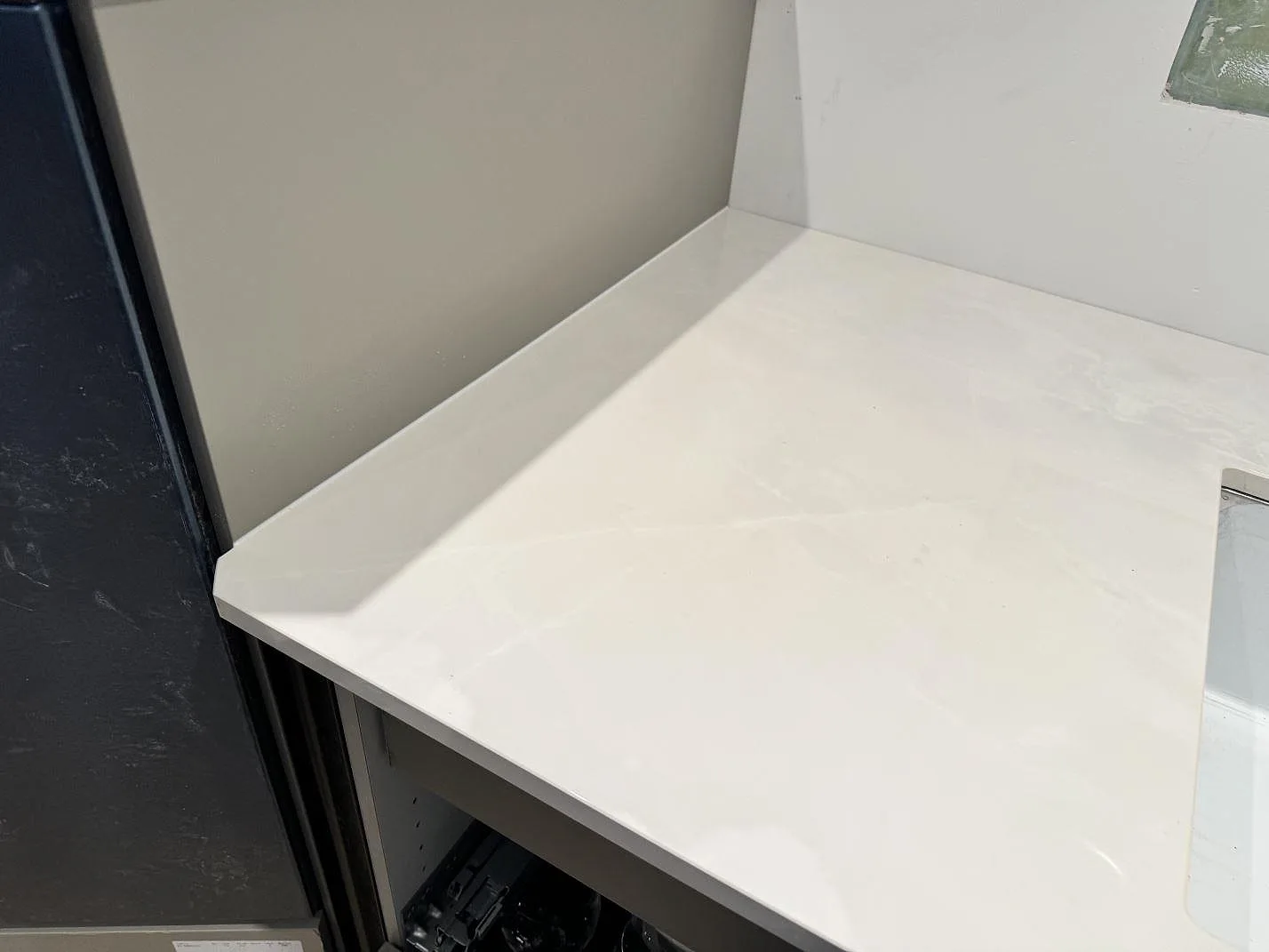 Køkkenbordplade i Dekton Helena, Helsingborg – billede 7