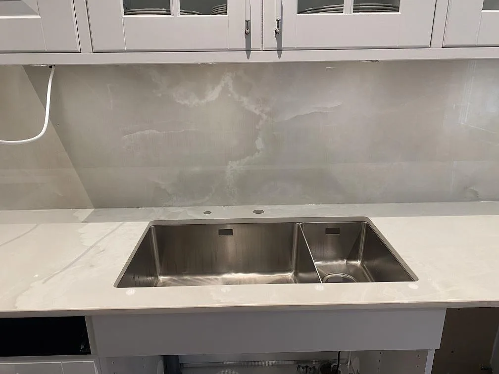 Køkkenbordplade i Dekton Helena, Ljungby – billede 3