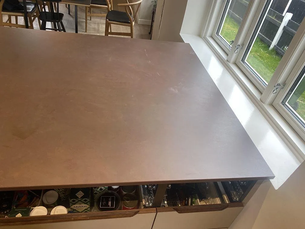 Køkkenbordplade i Dekton Kadum, Valby – billede 8