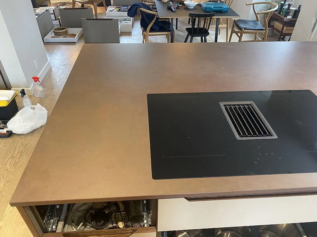 Køkkenbordplade i Dekton Kadum, Valby – billede 5