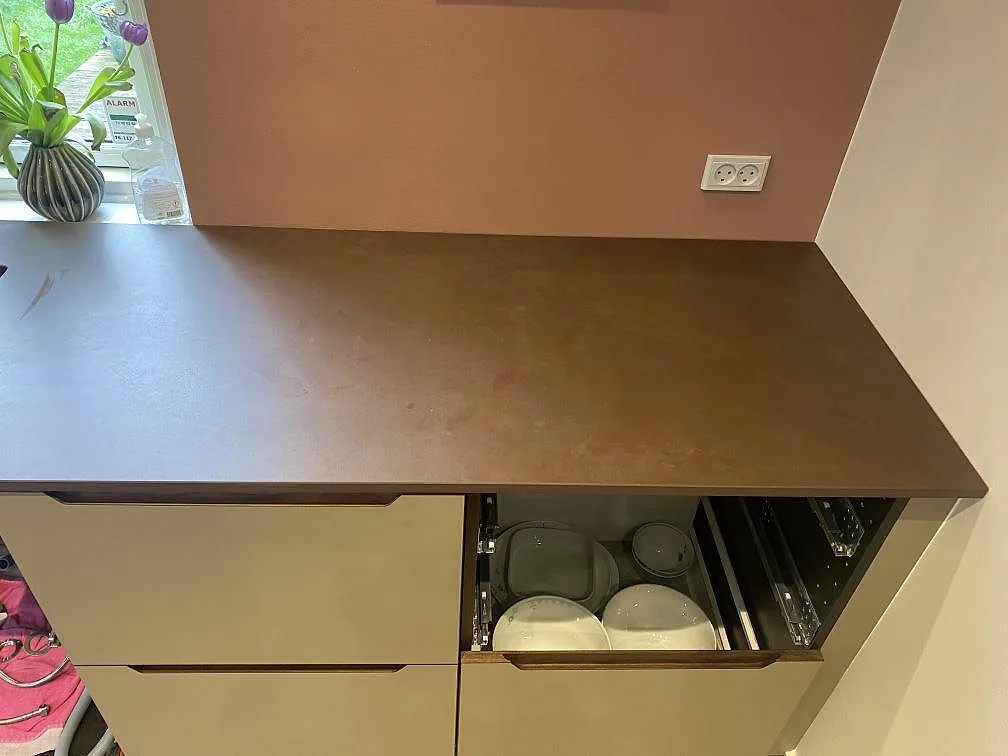 Køkkenbordplade i Dekton Kadum, Valby – billede 7