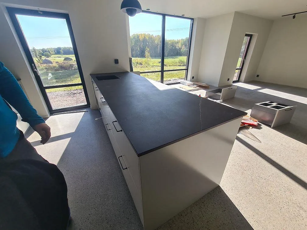Køkkenbordplade i Dekton Kelya, Glanshammar