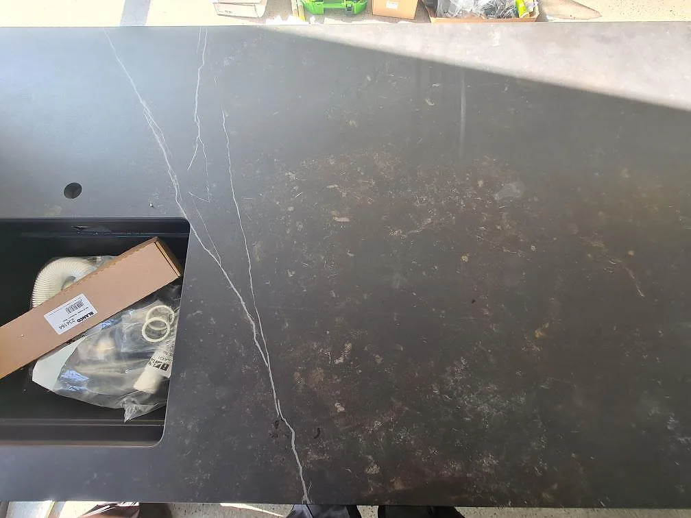 Køkkenbordplade i Dekton Kelya, Glanshammar – billede 2